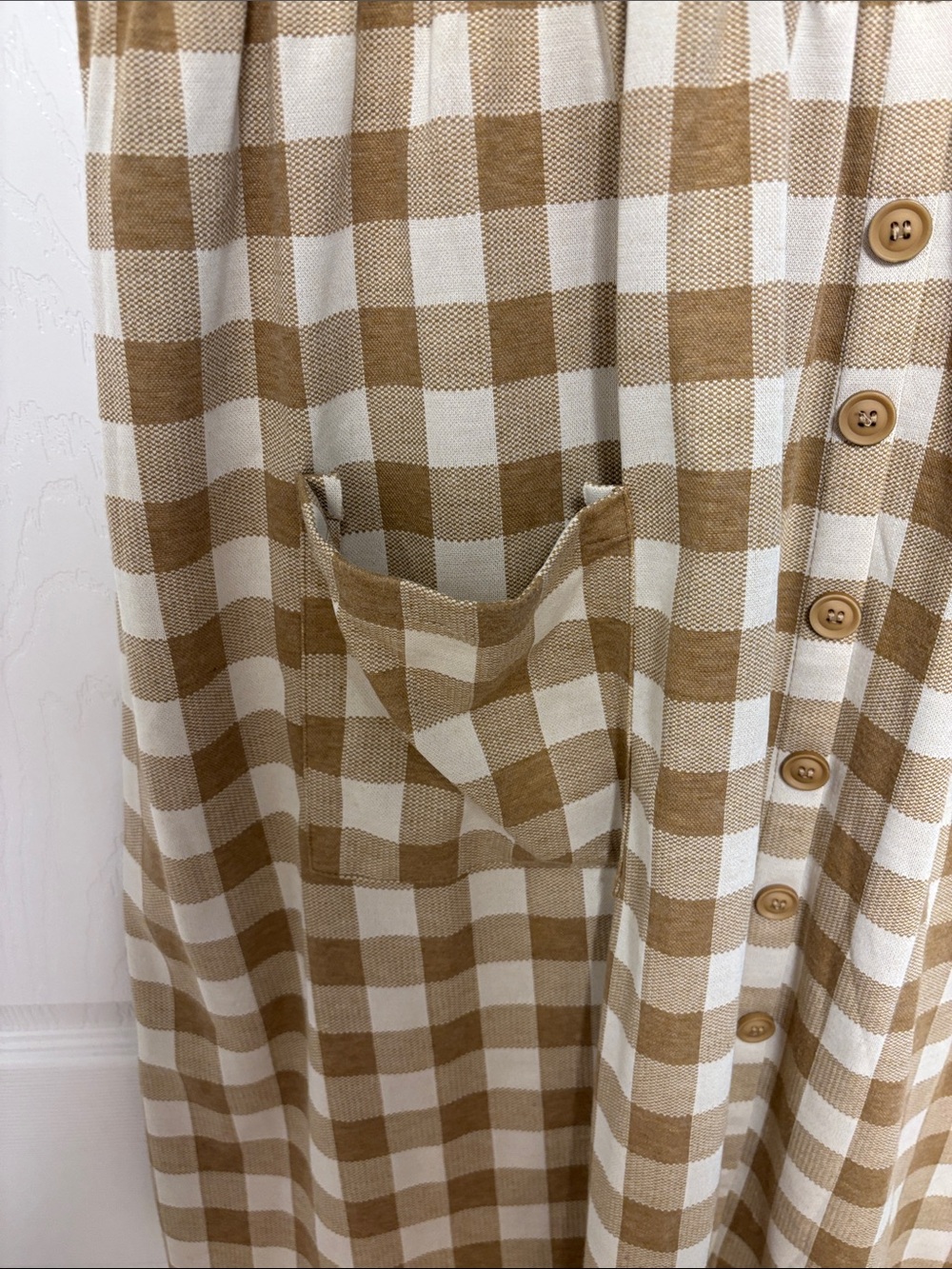 Polagram Tan and White Gingham Midi Dress - Picture 3 of 6